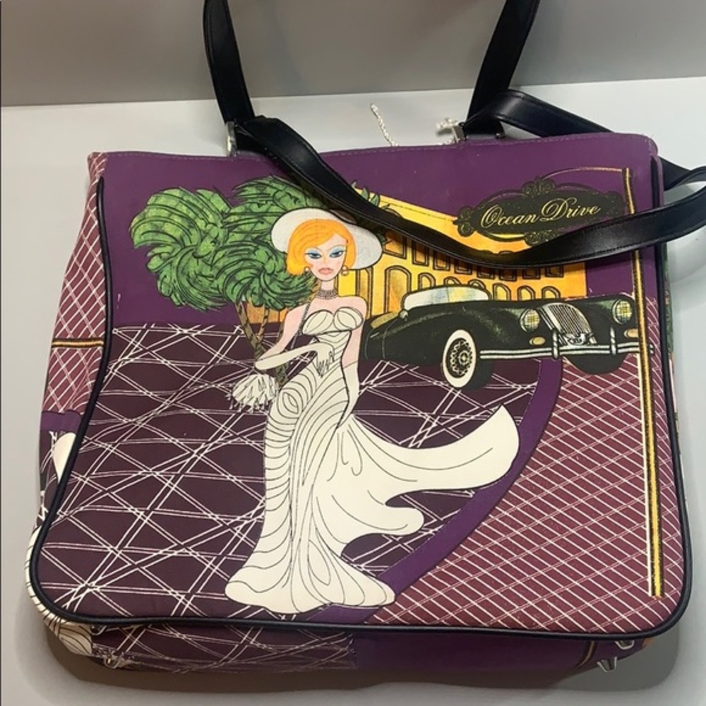 Prezzo Ocean Drive tote. NW/OT.
